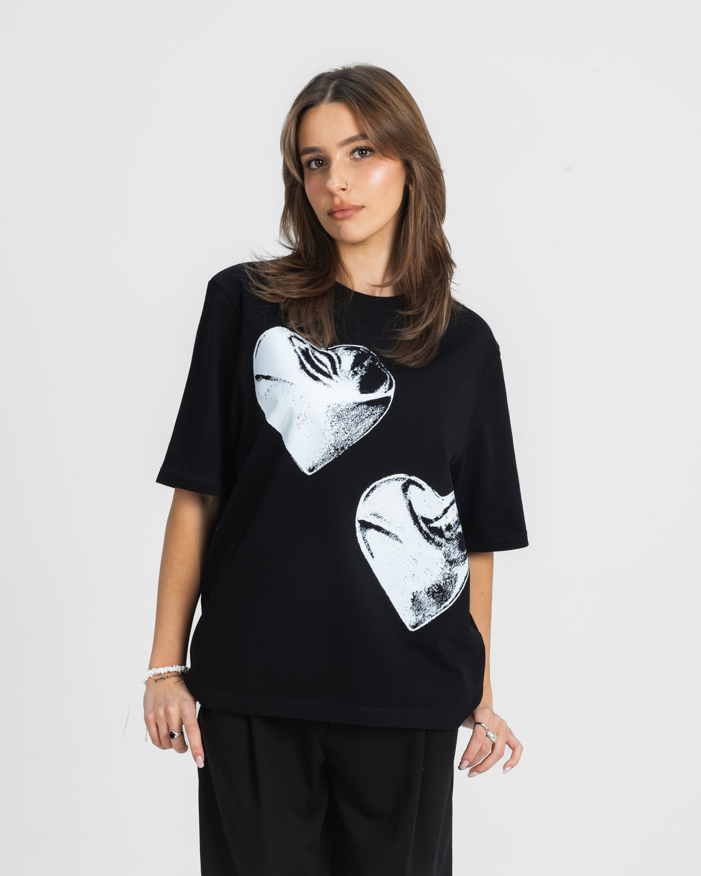 CRYSTALAND HEART BLACK T-SHIRT