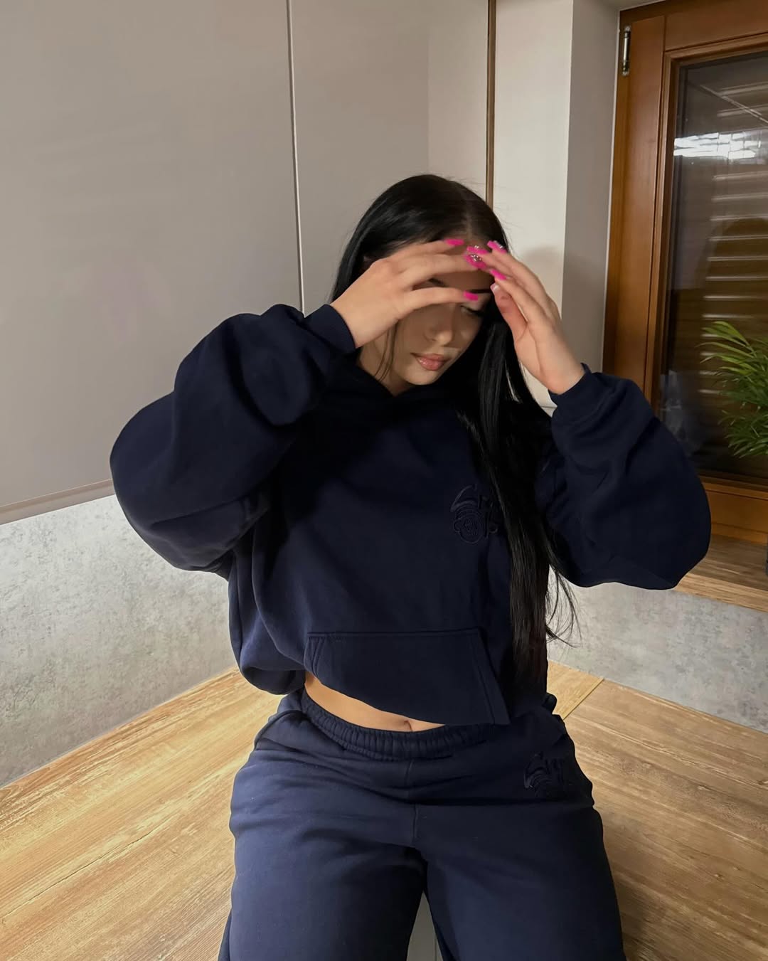 CRYSTALAND BASIC DARK NAVY HOODIE